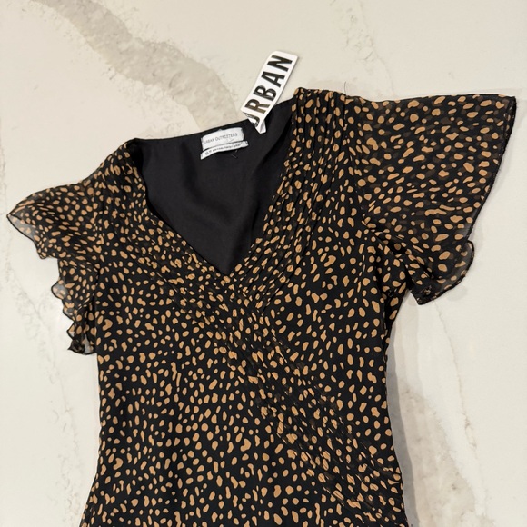 Urban Outfitters NWT Rosalee V-Neck Flutter Sleeves A-Line Mini Dress Women’s XS - Picture 9 of 16